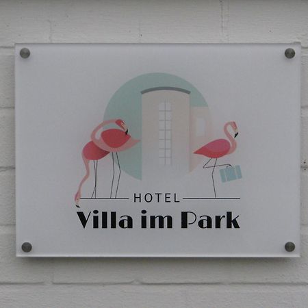 דיסלדורף Hotel Villa Im Park מראה חיצוני תמונה
